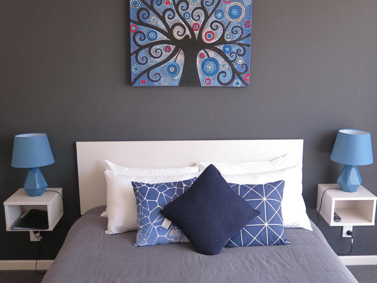 Wheels And Reels Accommodation Mossburn ภายนอก รูปภาพ