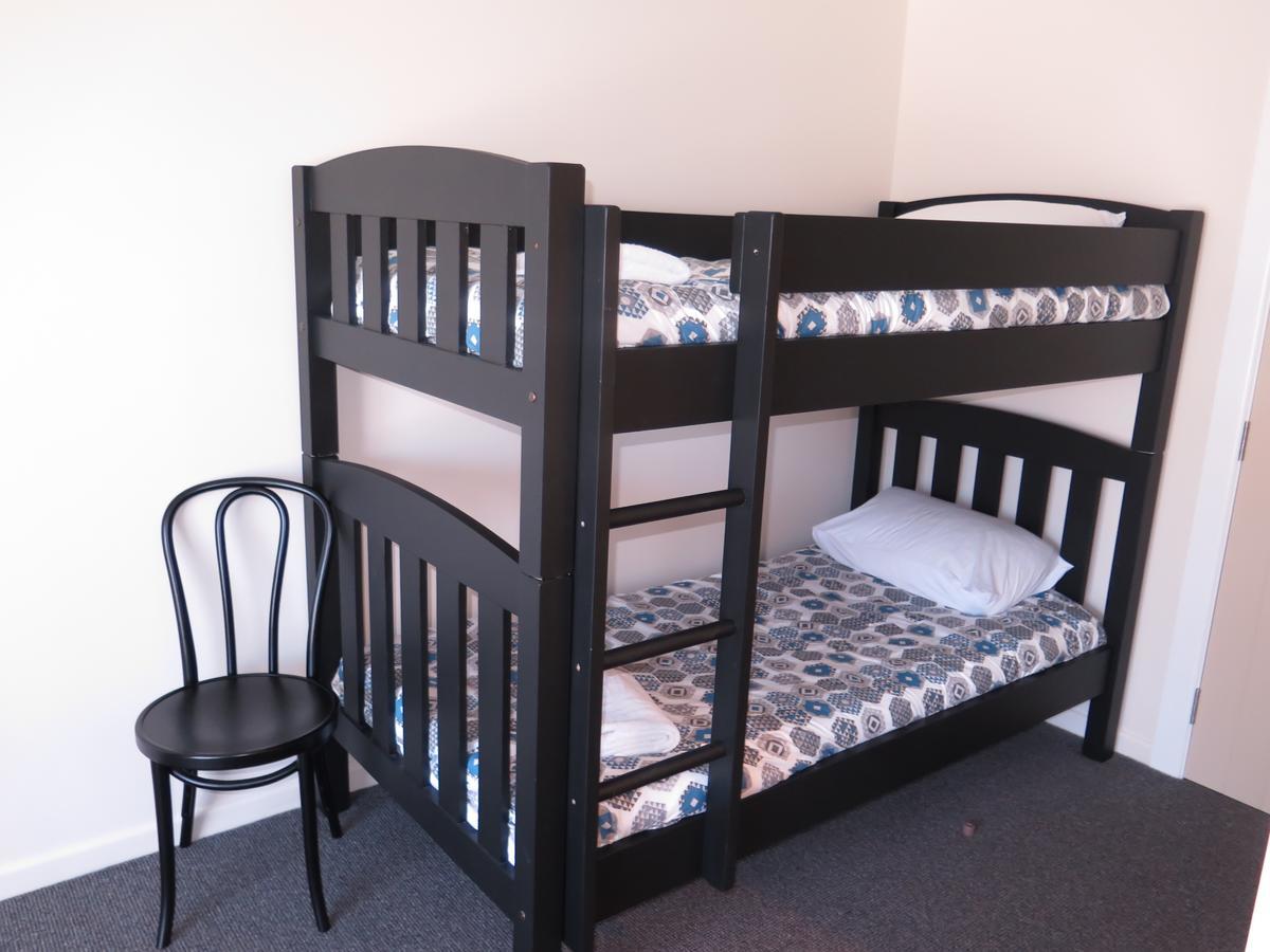 Wheels And Reels Accommodation Mossburn ภายนอก รูปภาพ